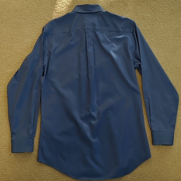 Joe. A. Bank Traveler's Blue Button Down Shirt - Picture 6 of 6